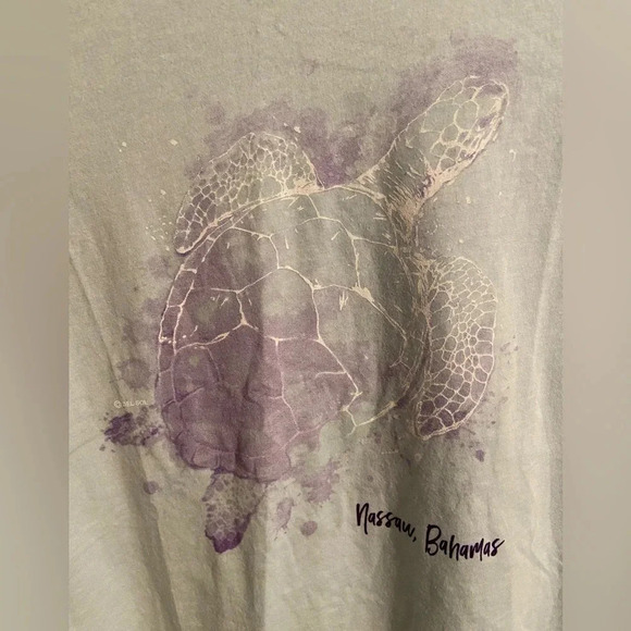 Del Sol Color Changing light blue T-shirt Turtle Nassau Bahama Sz Large Fitted - Picture 3 of 6
